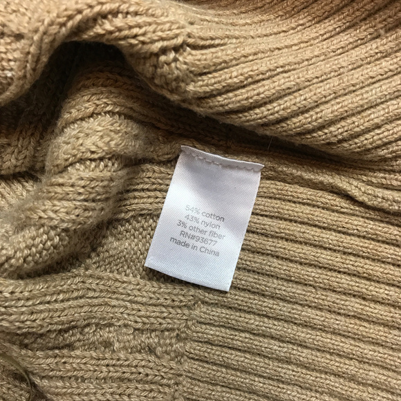 Off the shoulder large cable long sweater - Picture 4 of 5